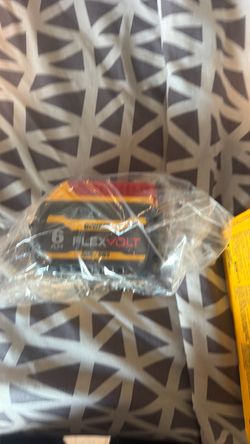Battery flex volt 20 60 volts