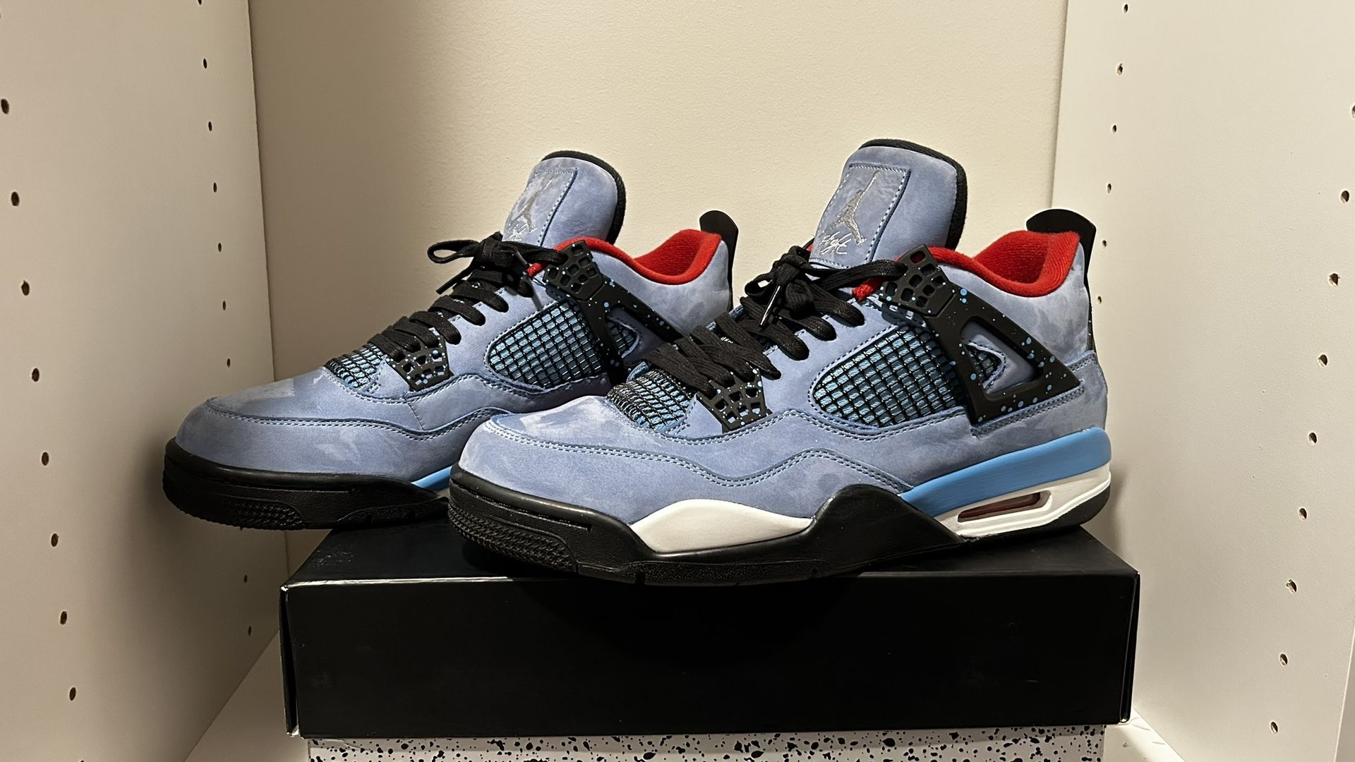 Travis Scott Jordan 4 Size 12