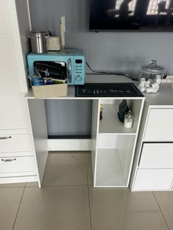 Beverage, coffee station
