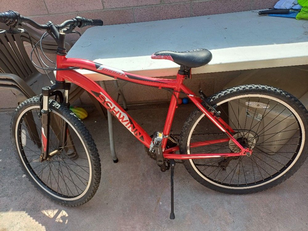 Schwinn QUALITY RADGER Mountain Bike ๐ตโโ๏ธ Adult