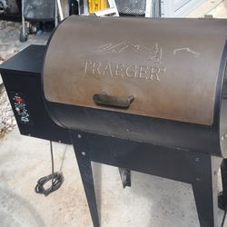 Traeger Electric Wood Pellet Smoker