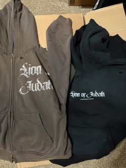 15 Heavy-Duty Hoodies & Half-Zips – 2 Designs – Great Price