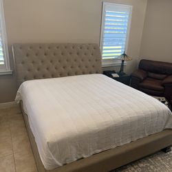 Upholstered Sleigh Bed - Headboard/Footboard/Side Rails