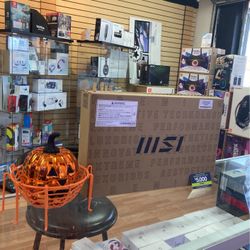 15inch MSI i7 / 16gb Ram / 1TB SSD / RTX 4070 