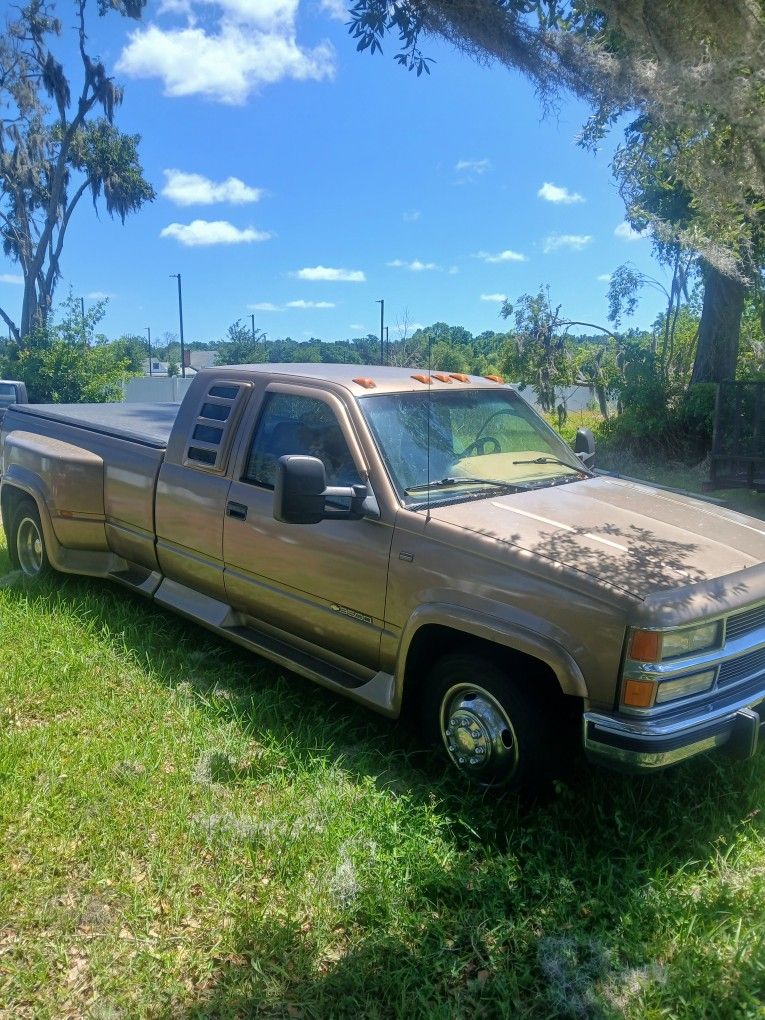 1995 Chevrolet C/K 3500 Series