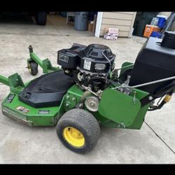 Commercial Walk-Behind Mower 