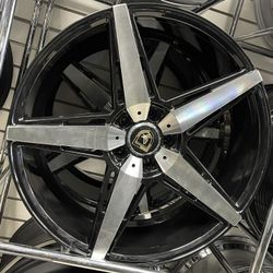 The perfect marriage of rubber and metal. 💍 We find the perfect offset so your wheels sit flush with the fenders every time. No spacers, no rub, just