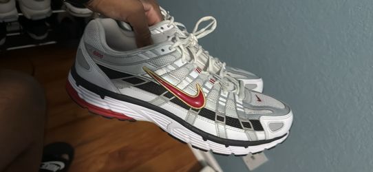 Red Nike P-6000