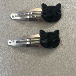 Kitty Barrettes 