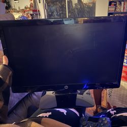 Hp Montior & Asus Laptop Chromebook For Sale 