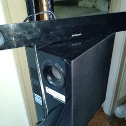 Woofer And Sound Bar  $80.00