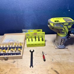 Ryobi Cordless Router & Bits