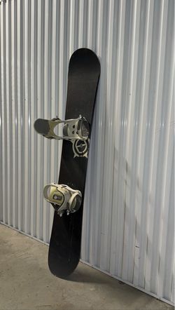 Snowboard 158 Snmfg Supernatural  MFG with bindings