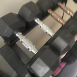 2x 25 Pound Dumbbells 