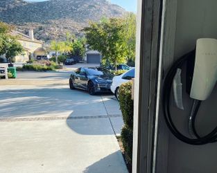 Tesla Stand Wall Connector Gen 3
