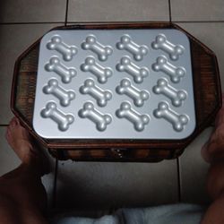 Puppy Love Pan
