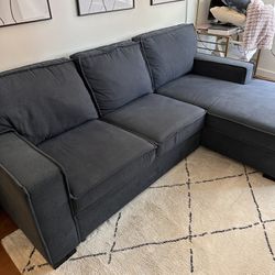 Couch With Left Facing Chaise 