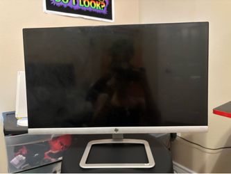 HP Desktop Monitor with Stand