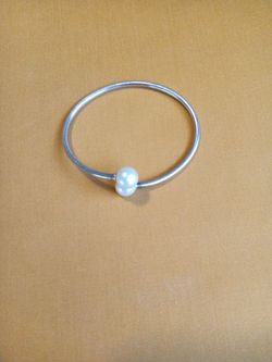 8 Inches Sterling Silver Bangle with Double Genuine Pearl 
