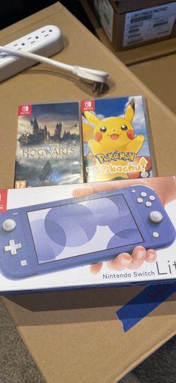 Switch lite and 2 games