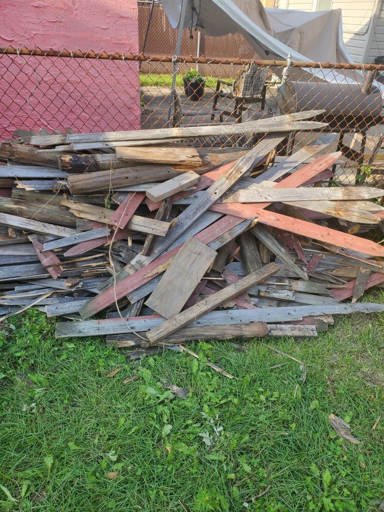 Free Wood Scraps