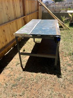Industrial workshop table (metal)