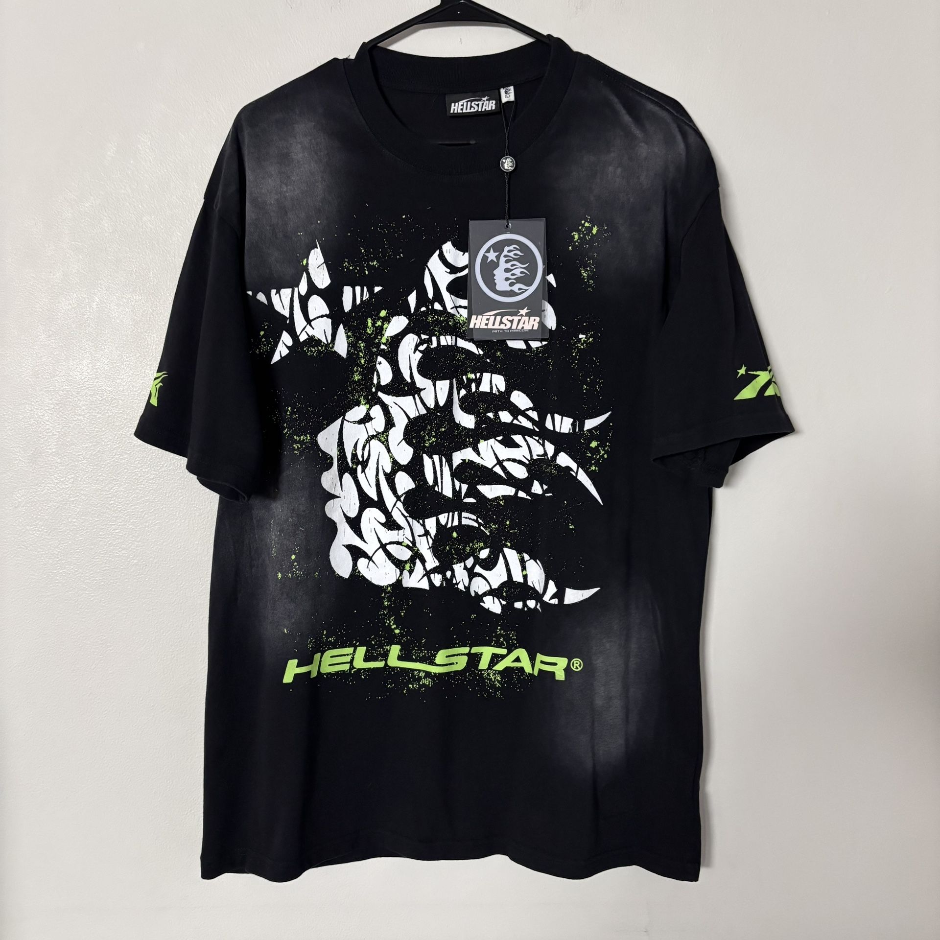 HELLSTAR Size Large