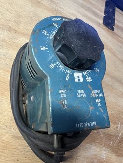 $100 DIALU CNCKUL STACO ENERGY 3PN1010 VARIABLE AUTOTRANSFORMER T256420
