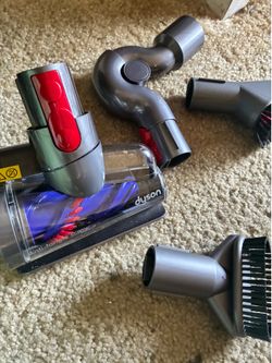 Dyson vacuum    Attachments