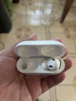 AirPods Noise Cancellation 