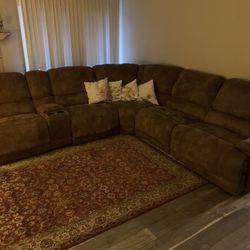 Sectional Sofas 