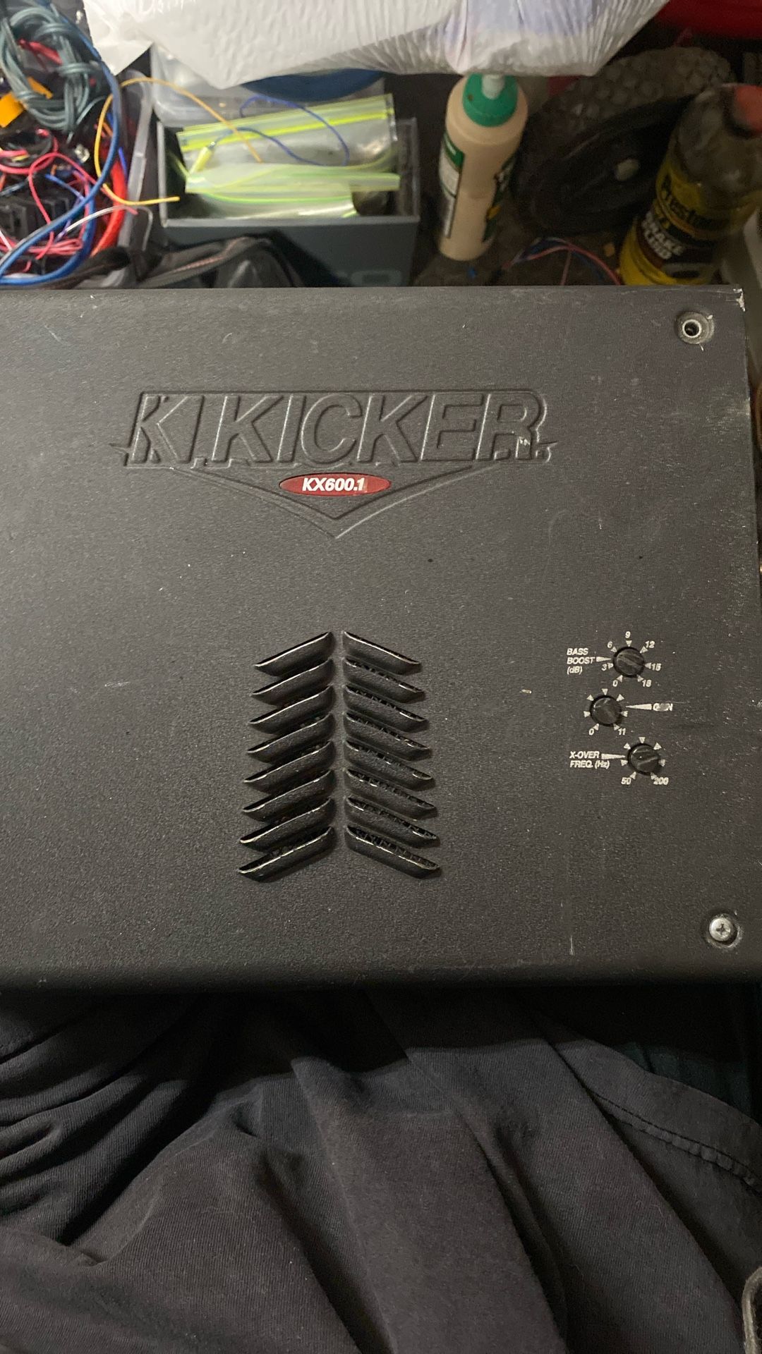 Kicker KX600.1 Amplifier