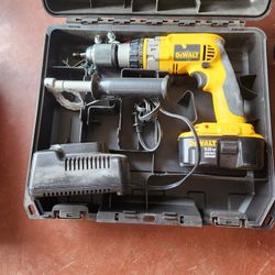 DeWALT Light, 2 hammer drills, 3 Chargers, 5 Batteries