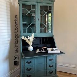 Secretary Desk Display Cabinet 