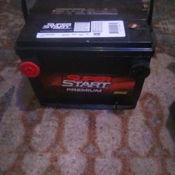 12 VOLT AUTOMOTIVE BATTERY 