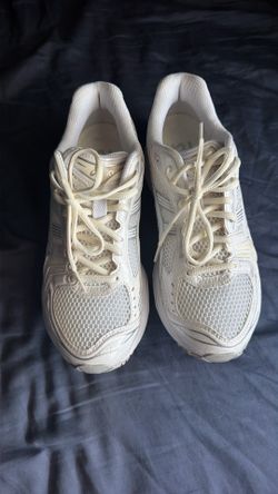 ASICS men’s 7.5 men’s shoe