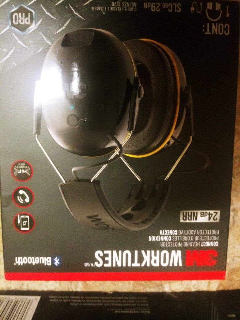 3M Work Tunes Connect Hearing Protector