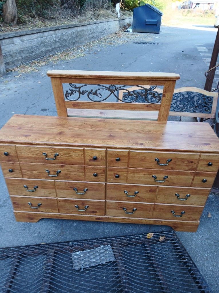 Bedroom Set