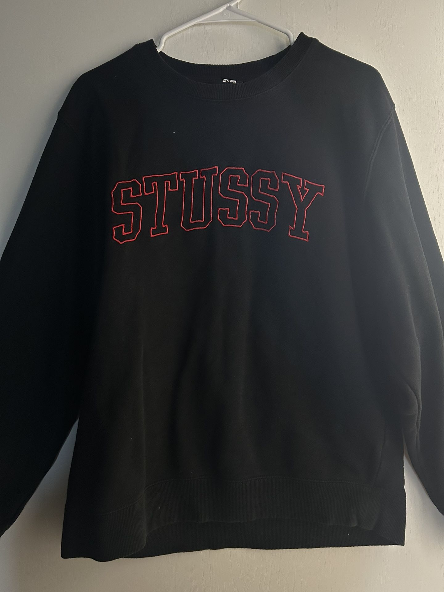Stussy Crewneck Black/Red Size M