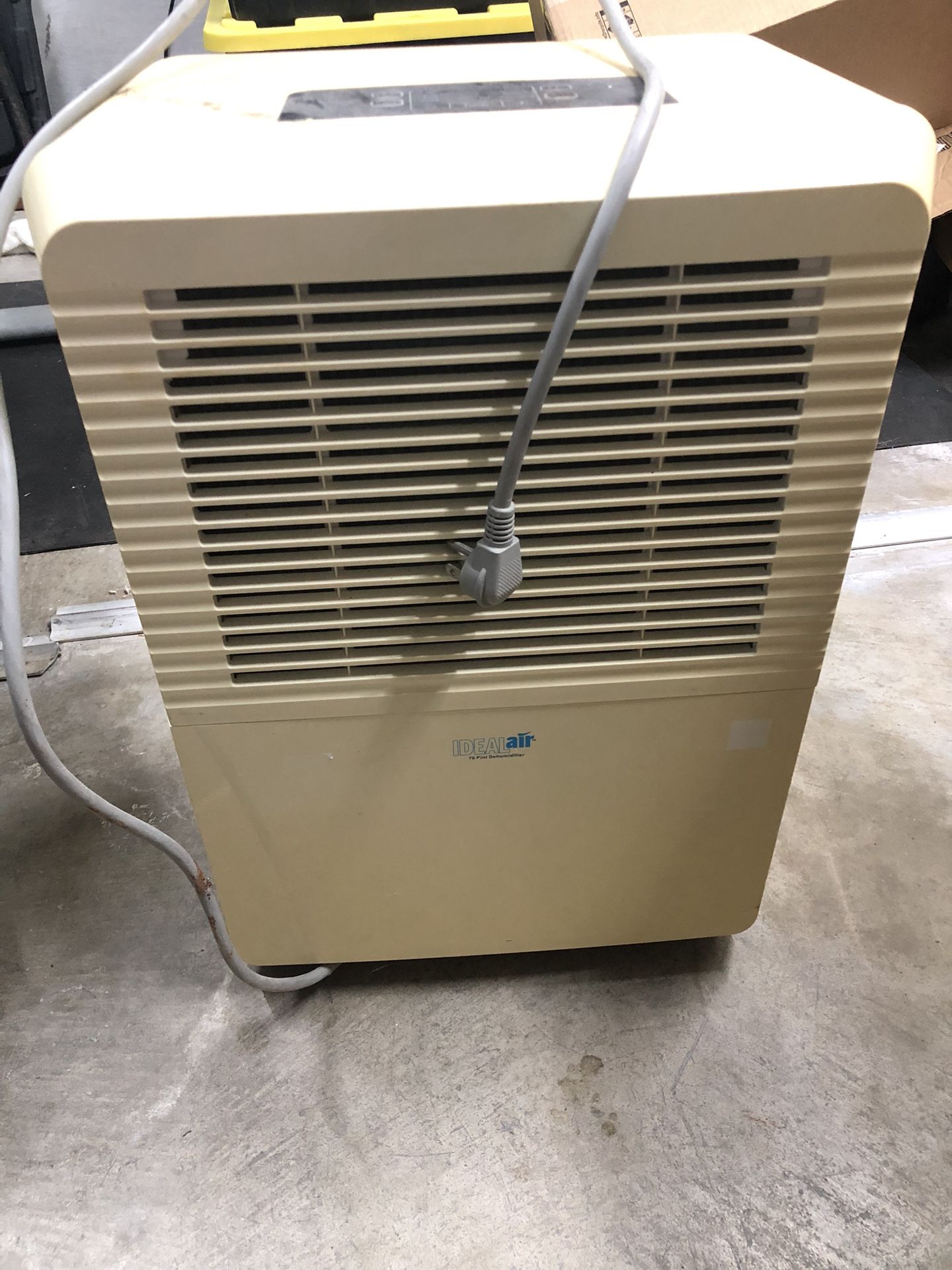 Dehumidifier 70pints/day