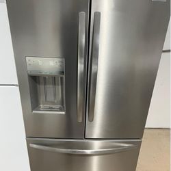 Frigidaire refrigerator stainless steel new 