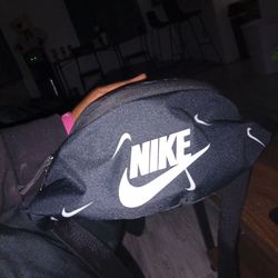 Nike fanny pack