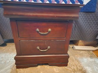 Cherry Wood 2-Drawer Nightstand