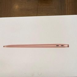 Apple MacBook Air 13.3" M1 chip 2020, 8GB Memory,256GB SSD (Gold) BRAND NEW CONDITION