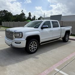 2017 GMC SIERRA DENALI 