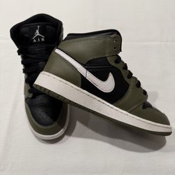 Big Kids - Nike Air Jordan1
