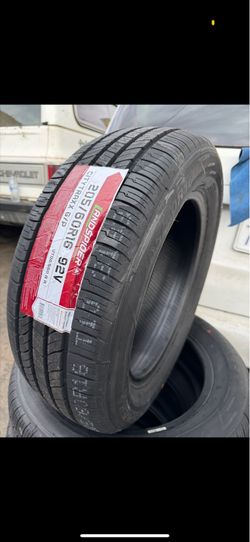 205/60/16 landspider tires
