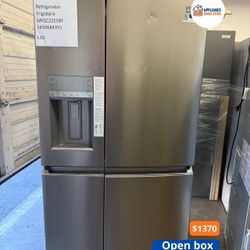 Frigidaire 21.5 cu ft 4-Door French Door Refrigerator, Stainless, Counter-Depth, External Water/Ice (GRQC2255BF)