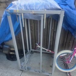 Paper Roll Rack And Cutter