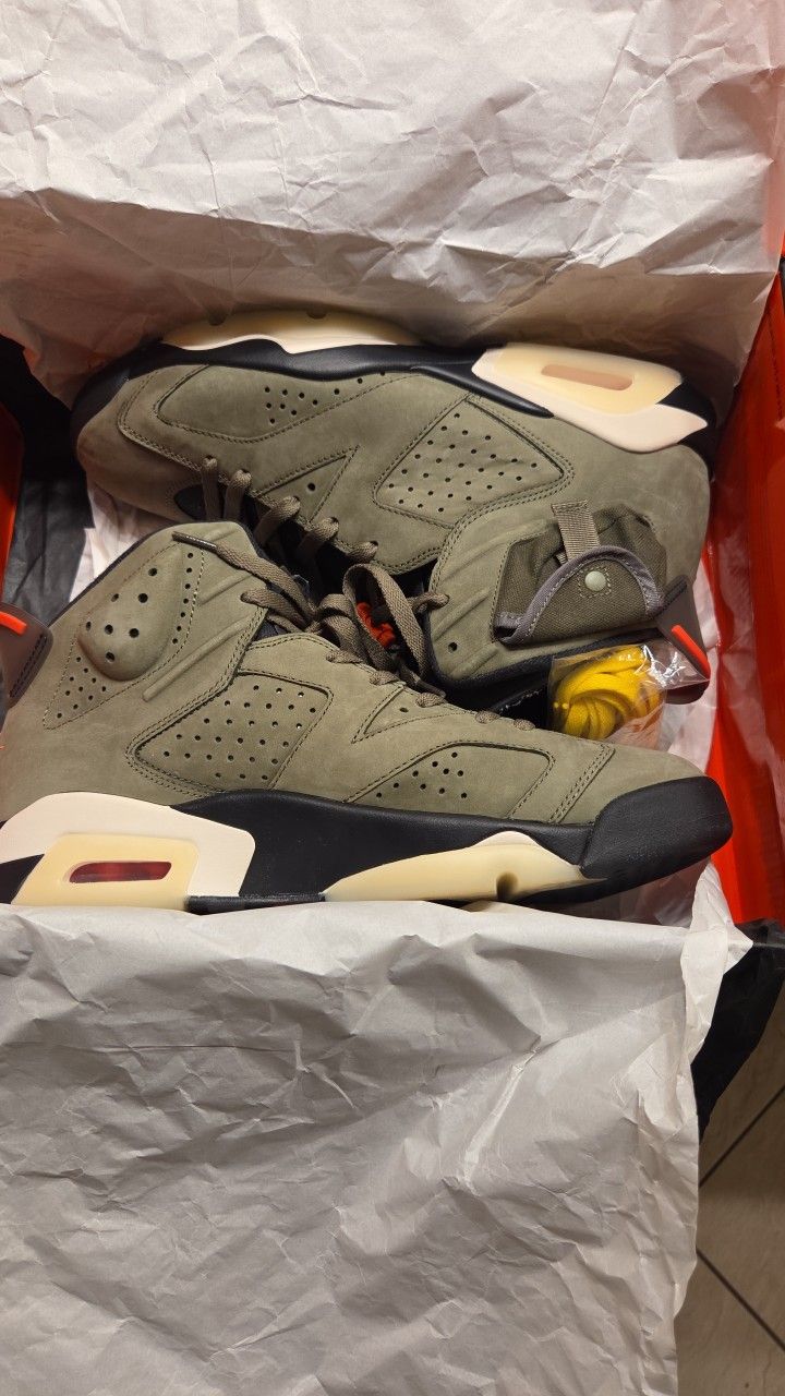 Jordan 6 Travis scott 